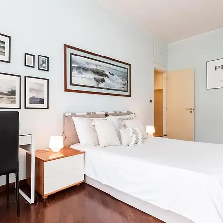 Immobirent - Casa Con Vista A 10 Min Dal Centro Daire Cenova
